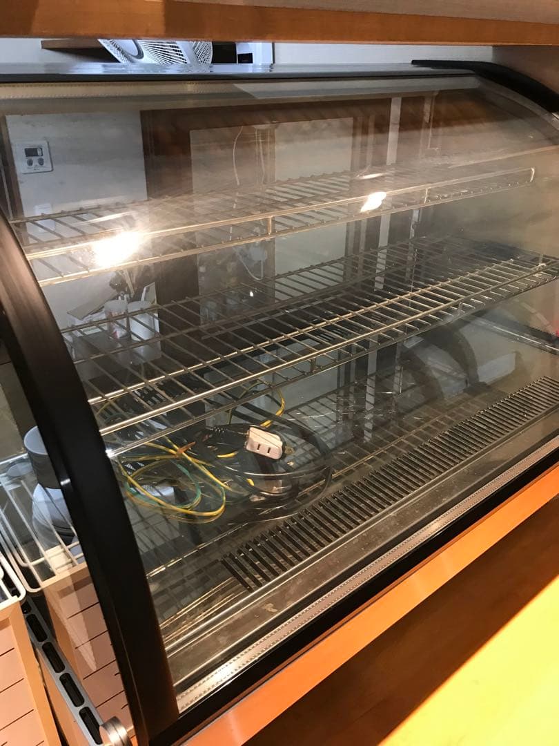 なお　現地取引限定　卓上型対面冷蔵ショーケース JCMS-60T