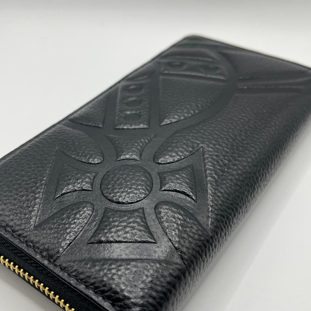 特価 未使用 Vivienne Westwood 長財布 大人気 型押し 黒