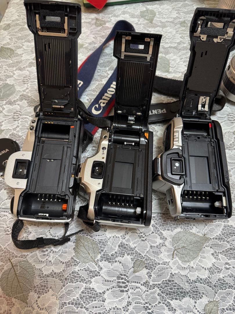 フィルムカメラ PENTAX MZ-60/Canon EOS kiss/MINOLTA360Si