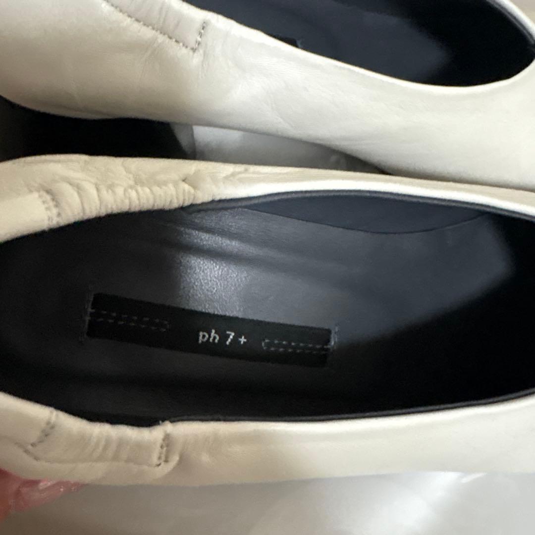 ホワイトローファー 中ヒール　ph7+