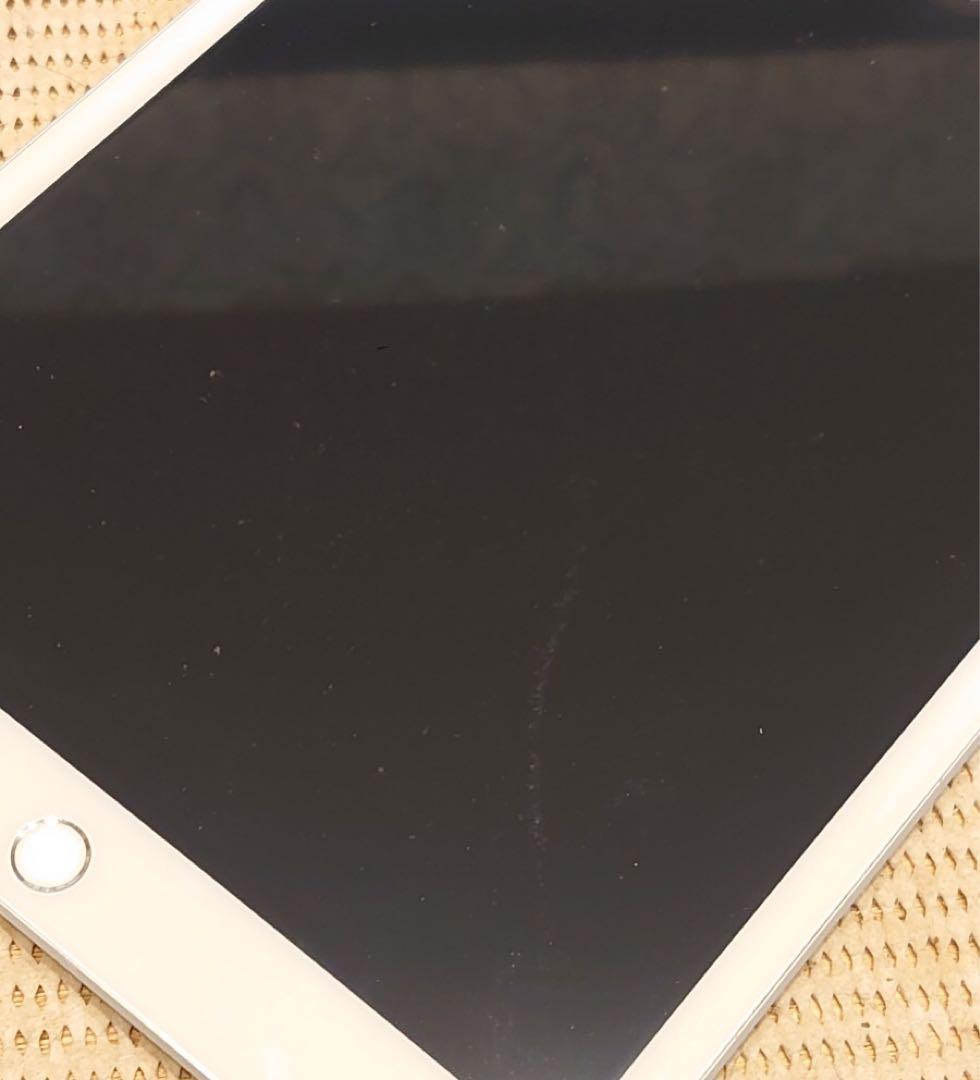 完動品SIMフリーiPad第7世代(A2198)本体32GB送料込D59AF