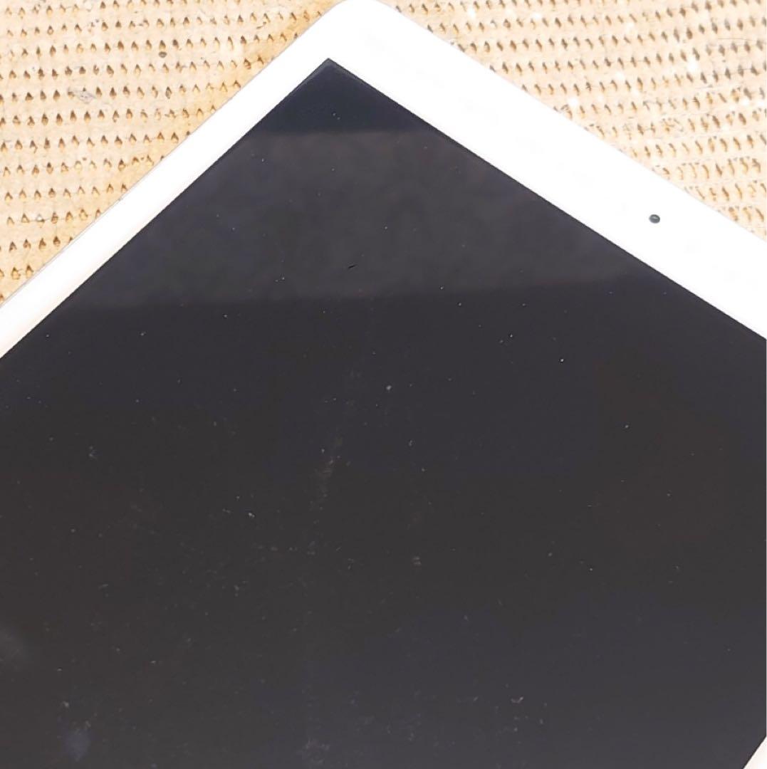 完動品SIMフリーiPad第7世代(A2198)本体32GB送料込D59AF