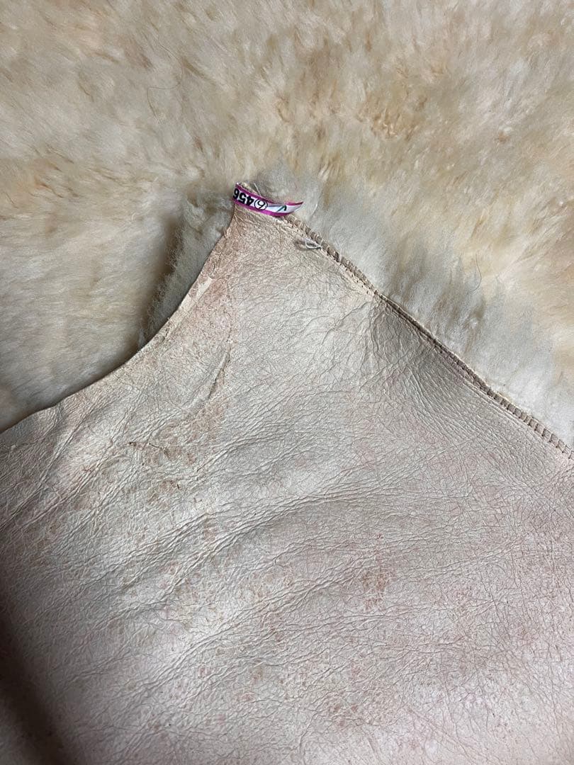 高級　ラムスキン　ムートン　ラグ　100%天然毛　大きいサイズ