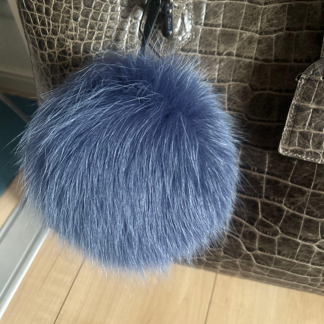 正規品　FENDI フェンディ　モンスターチャーム　キーホルダー