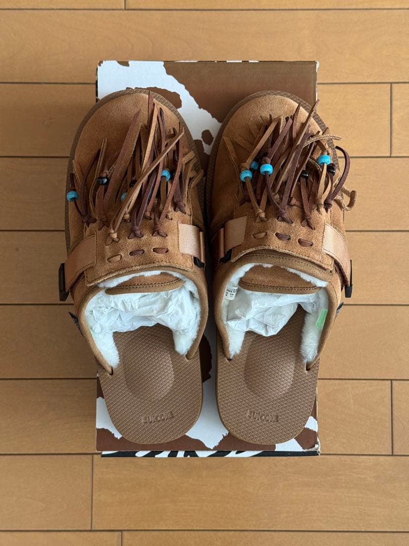 suicok × Alanui フリンジボアスリッパ