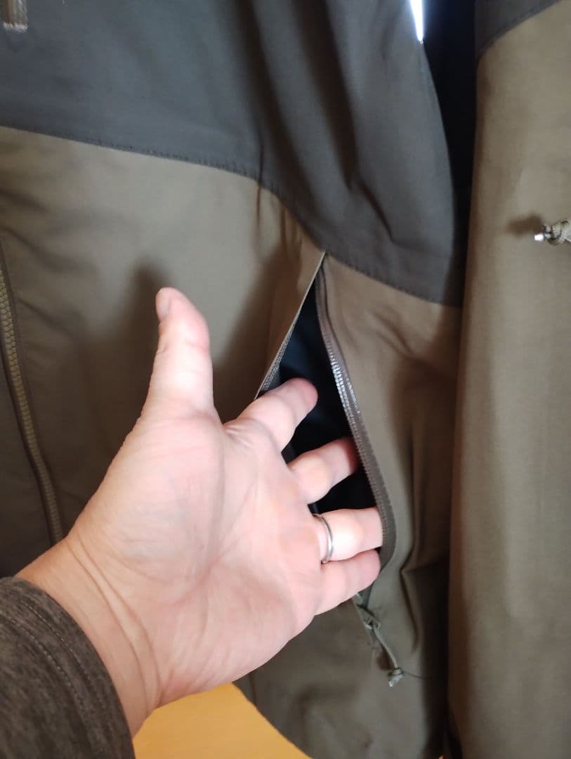 Flylow Quantum Pro Jacket Mサイズ　美品