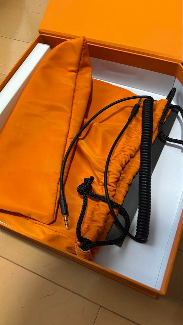 【美品】MONDO BY DEFUNC モンドオーバーイヤー　ヘッドホン