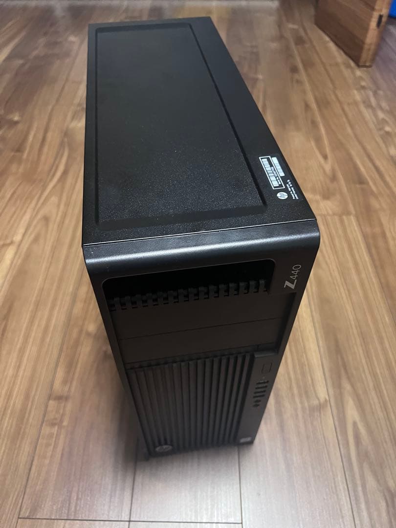 HP z440 ハードディスクなし　自作用