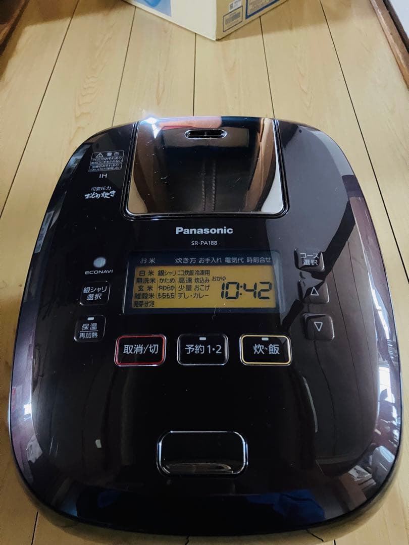 極美品　Panasonic 可変圧力IHジャー炊飯器 SR-PA188-T