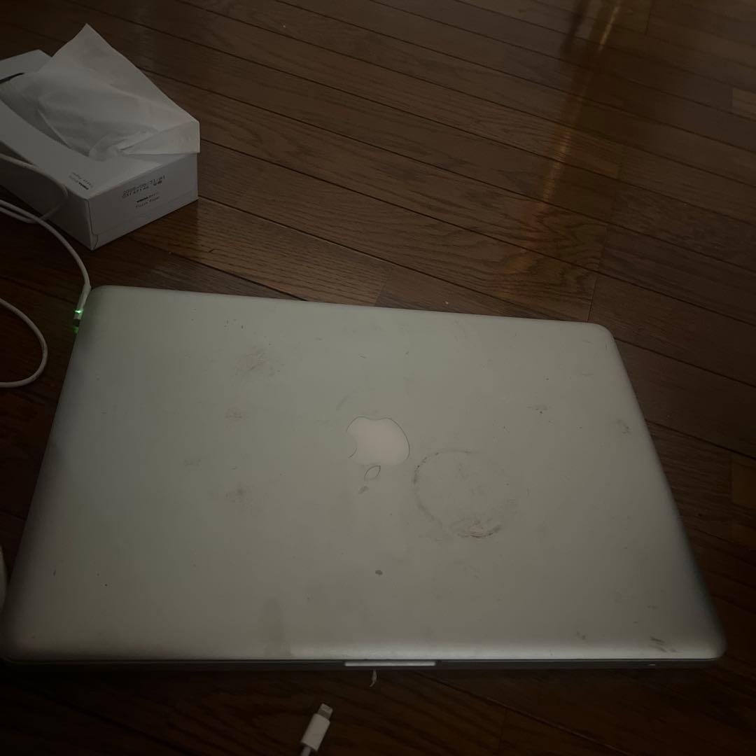 MacBook Pro 15インチ シルバー