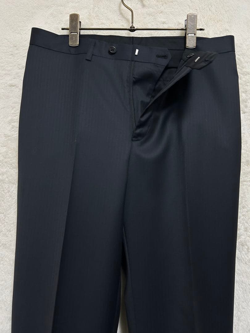 【新品】ロロピアーナ生地 メンズ スーツ AB6 LL 濃紺 シャドーヘリンボン