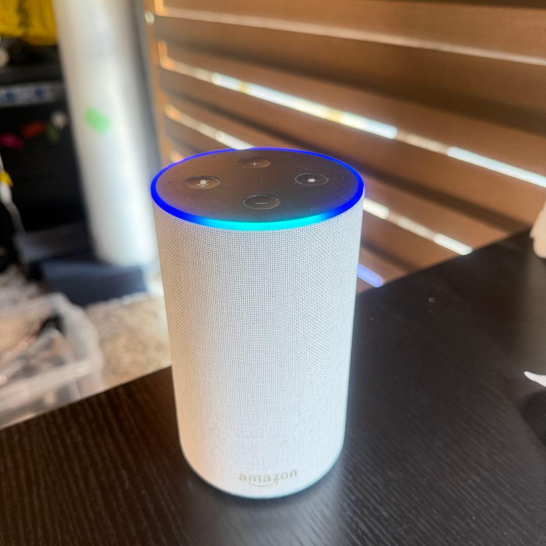 Amazon Echo Dot (第4世代) ２台とEcho 第2世代1台の3台