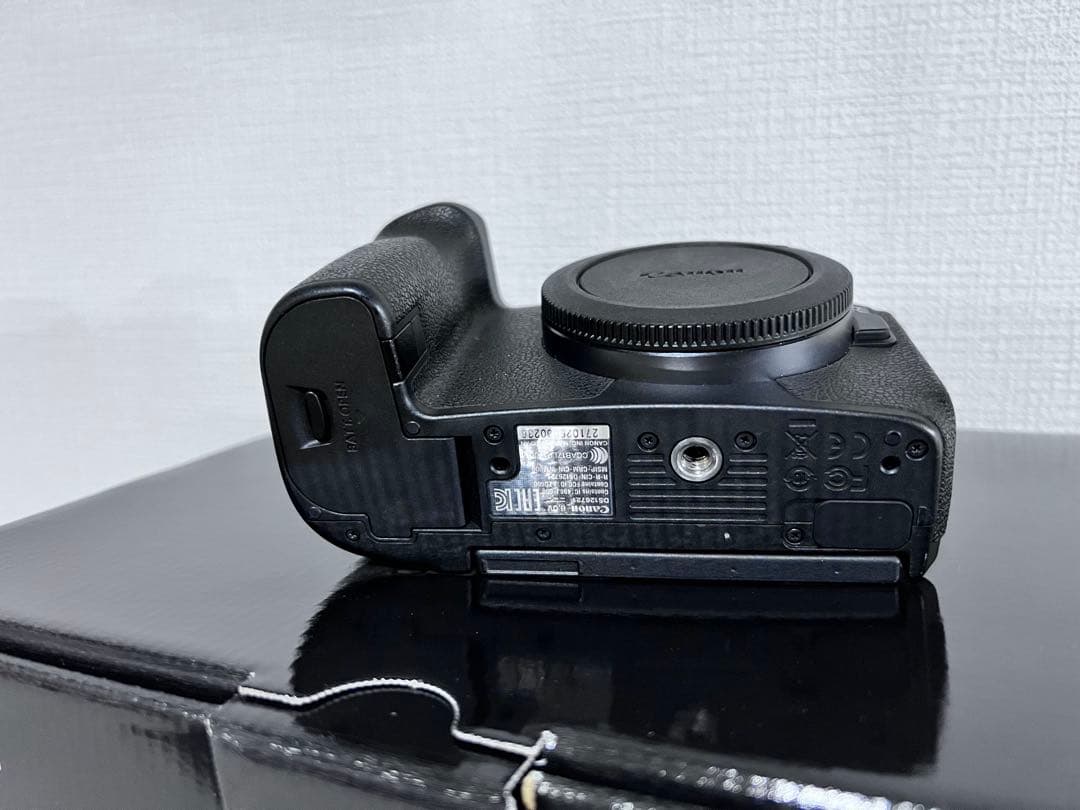 Canon EOS R ボディー本体