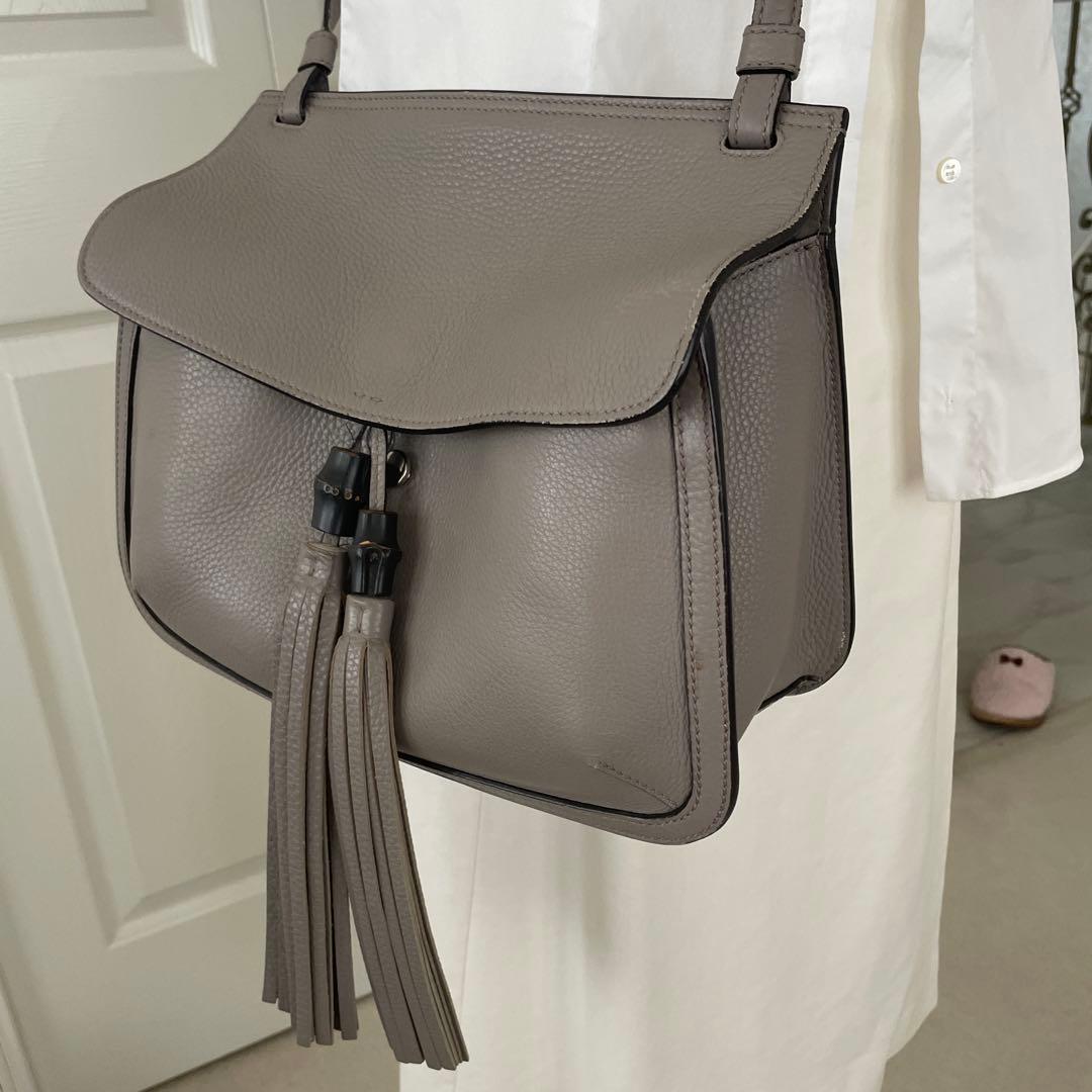 GUCCIの使い勝手の良い肩掛けバック 美品