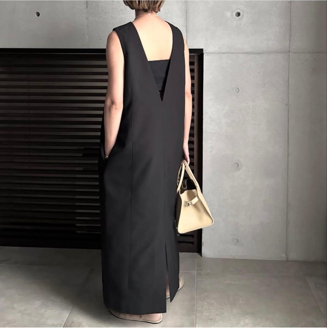 ⭐︎専用【LOHEN 】LINE 2WAY ONE PIECE 黒　新品タグ付き