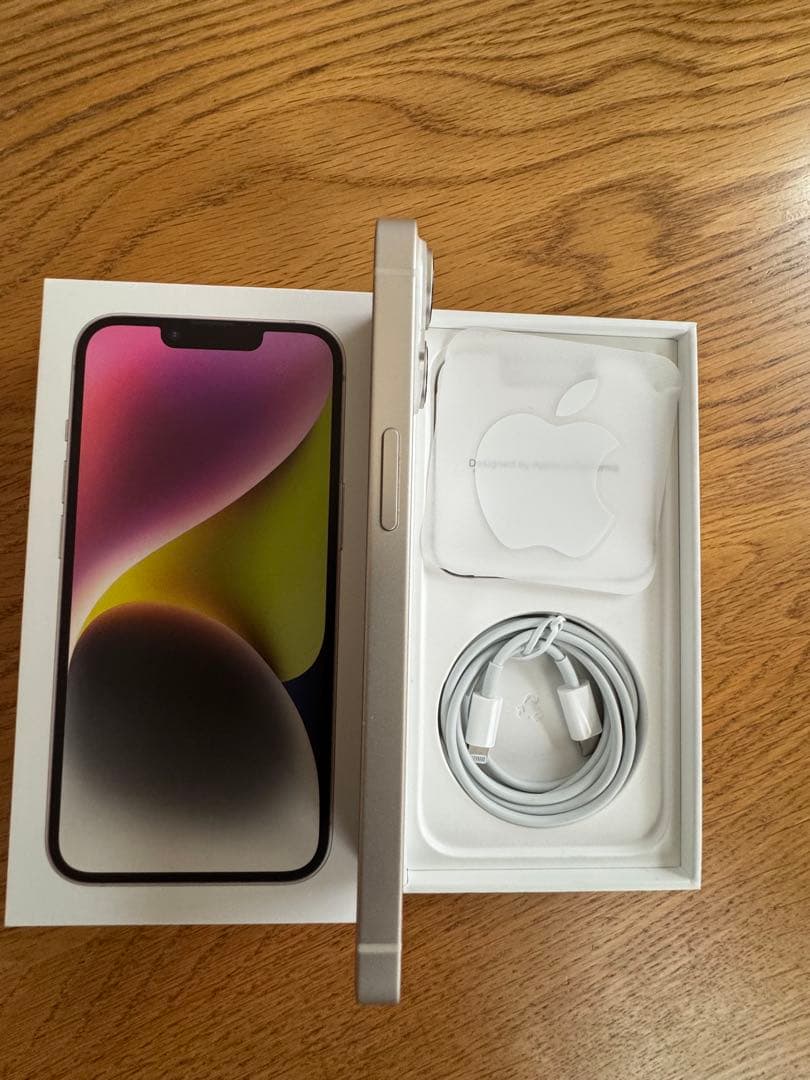 iPhone14 256GB SIMフリー　スターライト