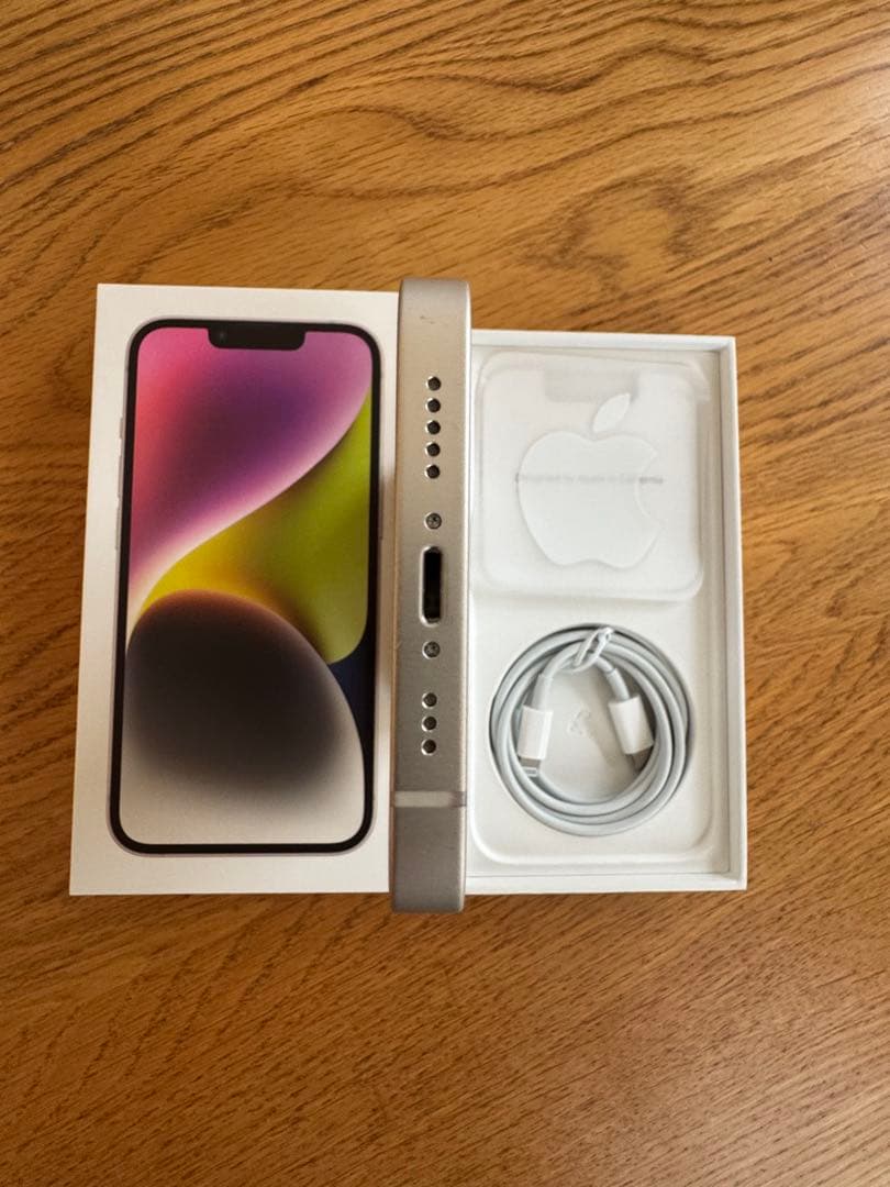 iPhone14 256GB SIMフリー　スターライト