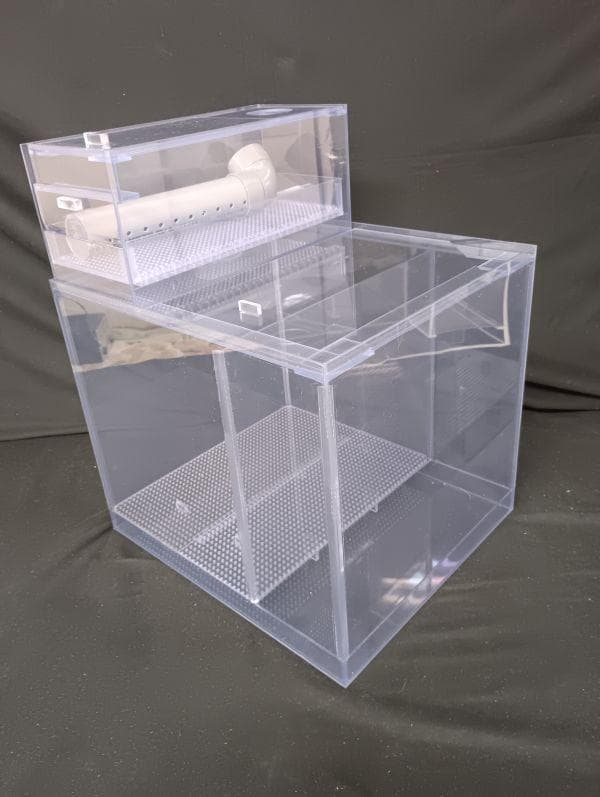 濾過槽 ２槽式濾過槽 前面引き出し式ウールBOX付 VU４０シャワーパイプ付き