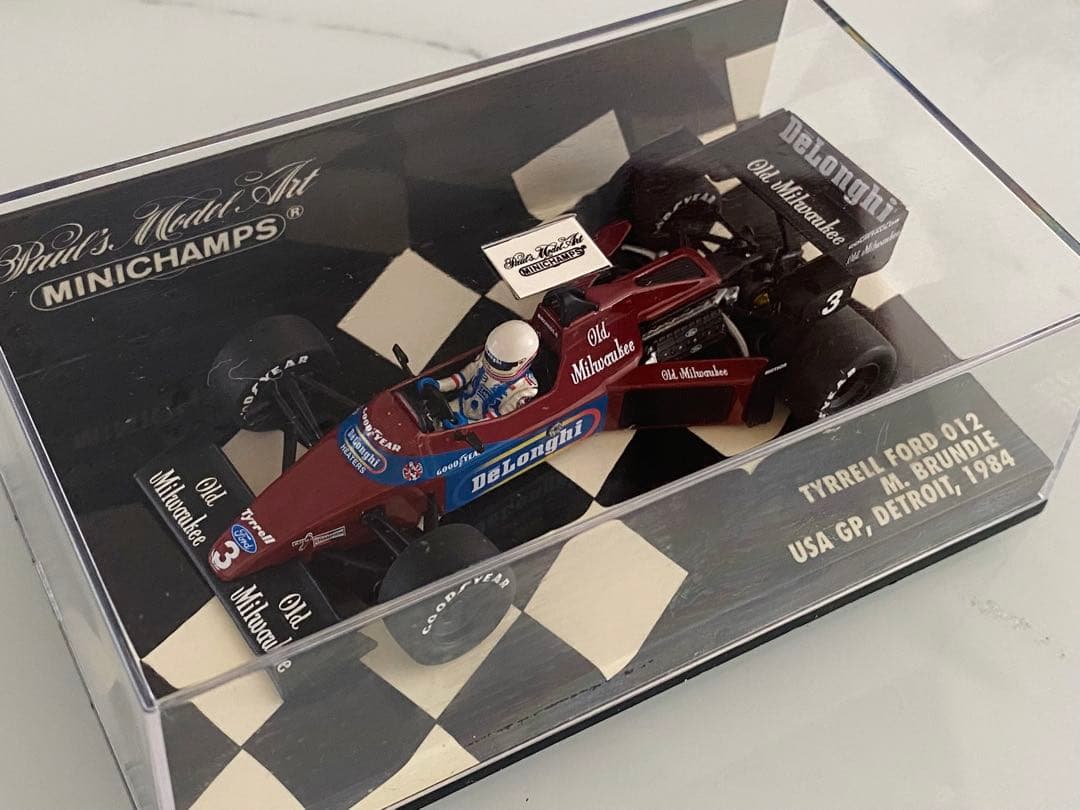 カ*ズ様 MINICHAMPS・ミニカー8台セット・1/43 スケール