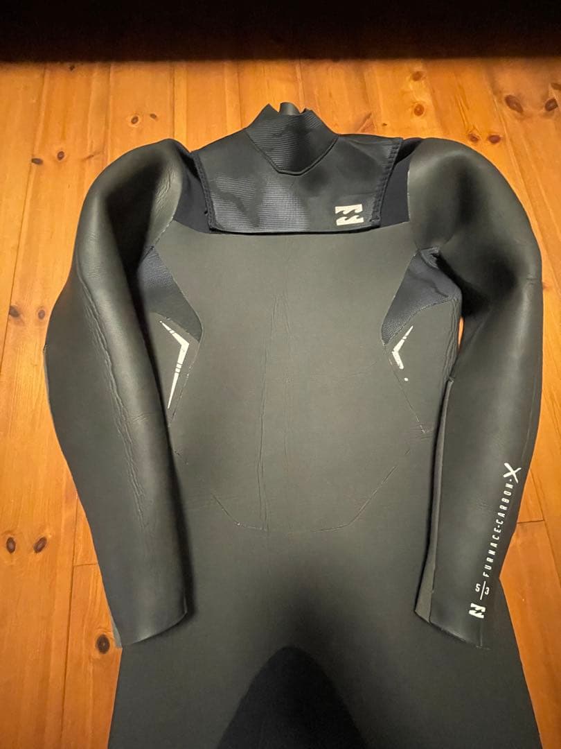 BILABONG(ビラボン)5×3mm セミドライ メンズXL相当