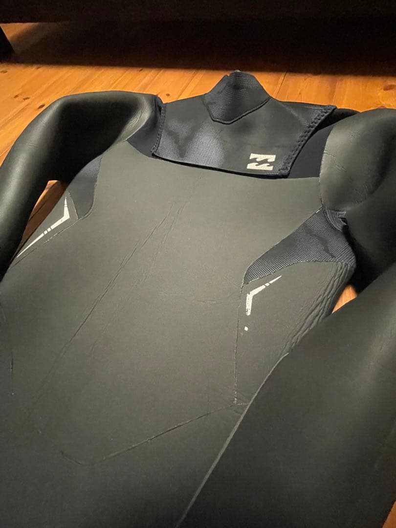 BILABONG(ビラボン)5×3mm セミドライ メンズXL相当