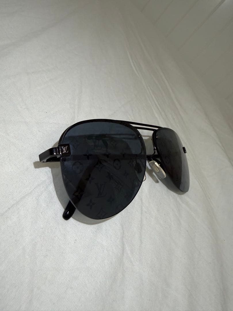 ★*0様 LOUIS VUITTON サングラス　モノグラム　クロックワイズ　Z