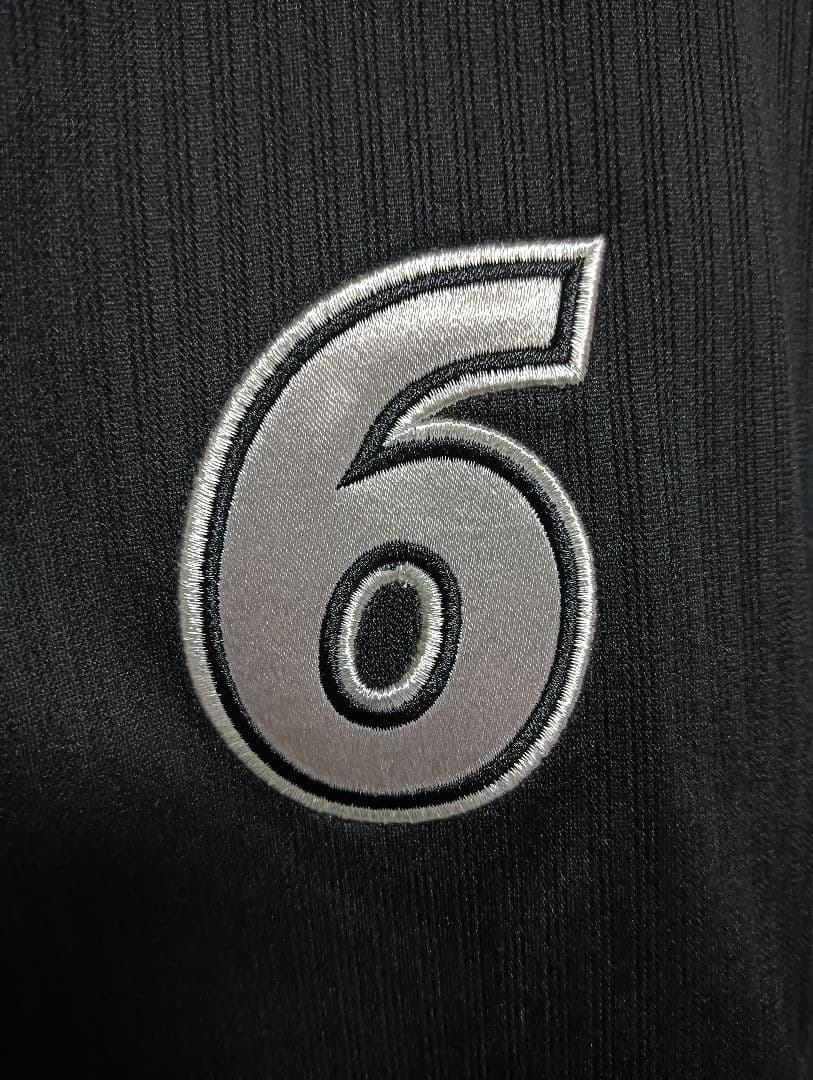 マジェスティック 千葉ロッテ 井口資仁 復刻ビジター刺繍ユニフォーム 紙タグ付き