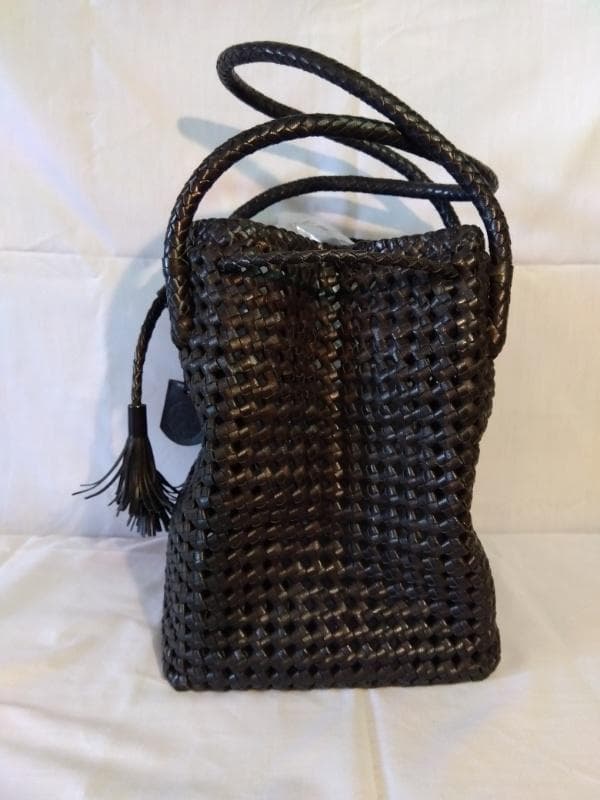 REN レン 黒系 かごバッグ 編み込みデザイン