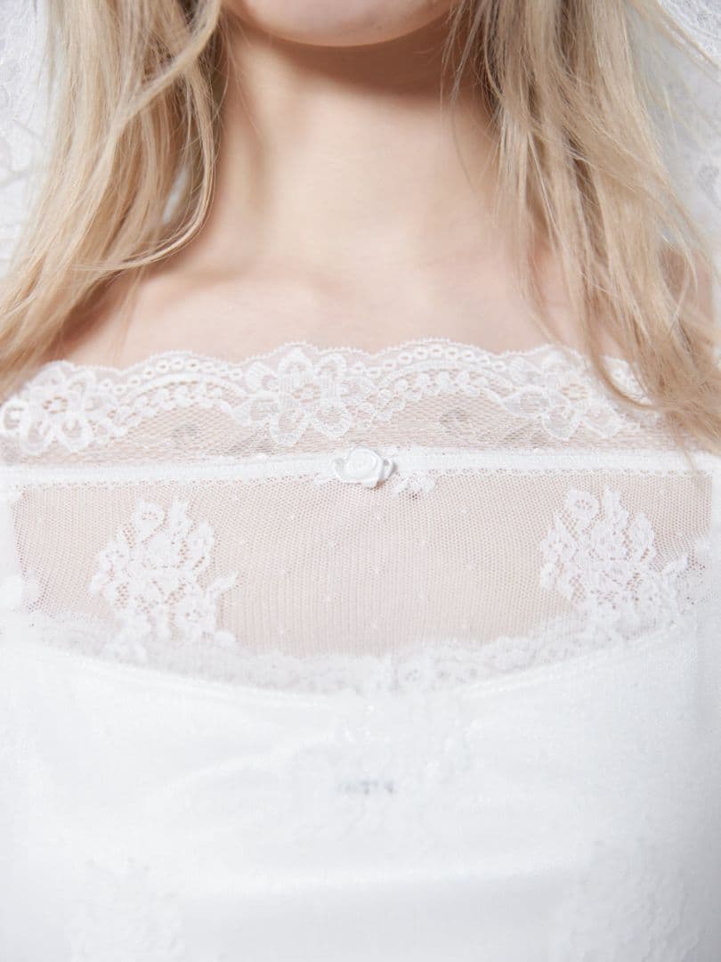 ワンピース neith. Veil Off-shoulder Dress(White)