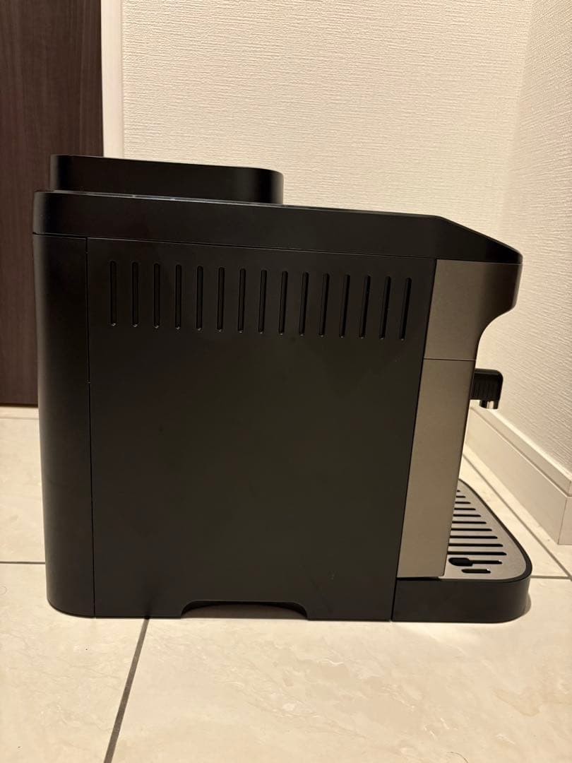 美品✨ マグニフィカ イーヴォ ECAM29081TBエスプレッソマシン