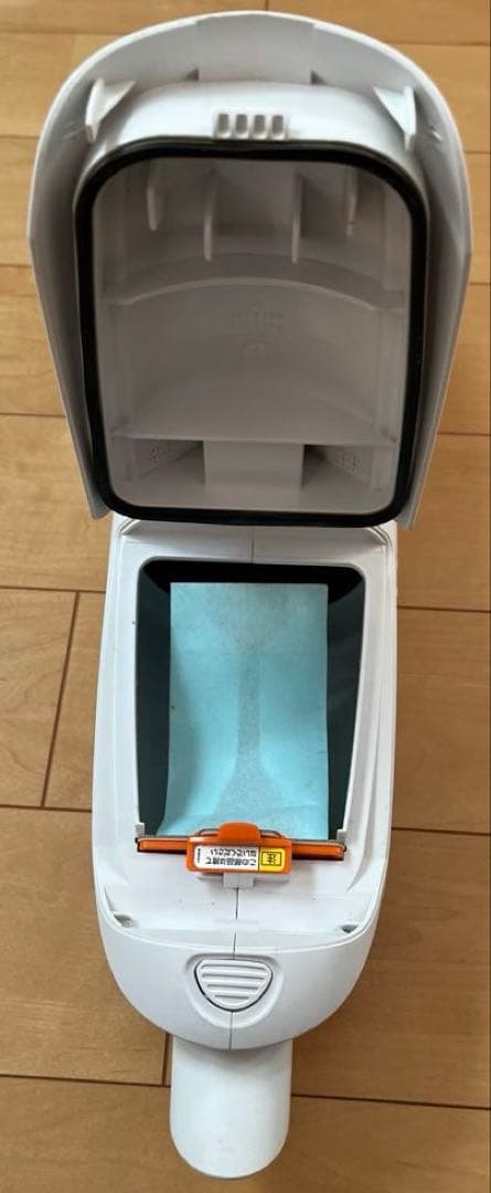 Makita 18V充電式掃除機 CL182FD ブラシノズル、起き台付き