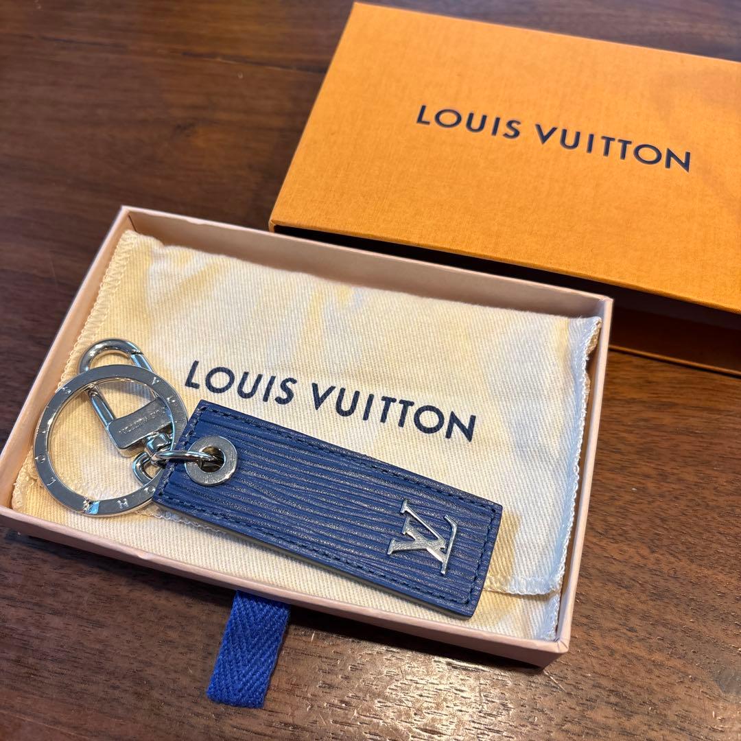 期間限定値下げ！ルイ・ヴィトン LOUIS VUITTON キーホルダー