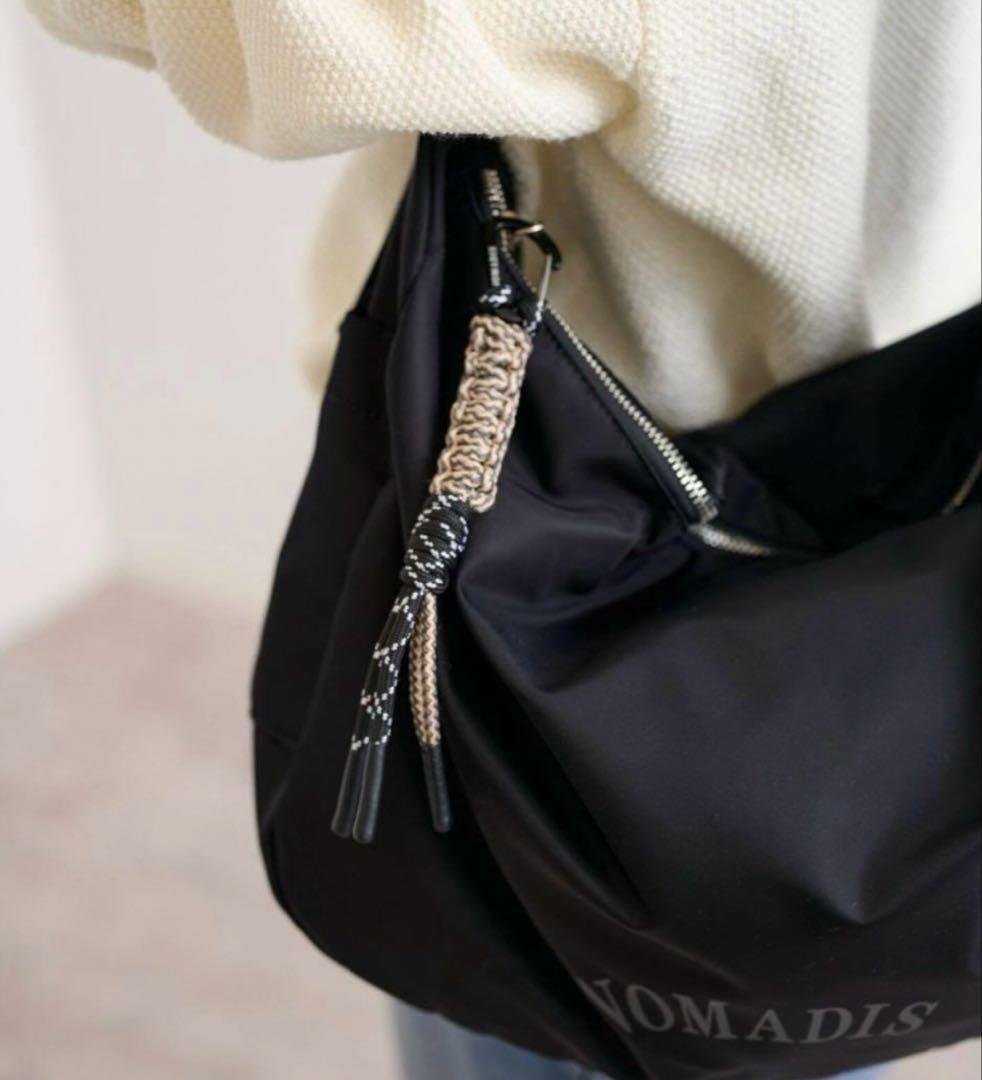 FRAMeWORK NOMADIS/別注コードチャームSHOULDERバッグ
