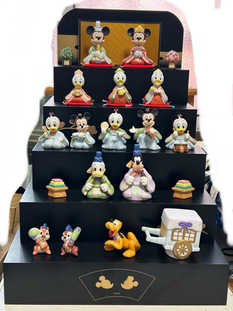 ディズニー雛人形　五段飾り陶器製