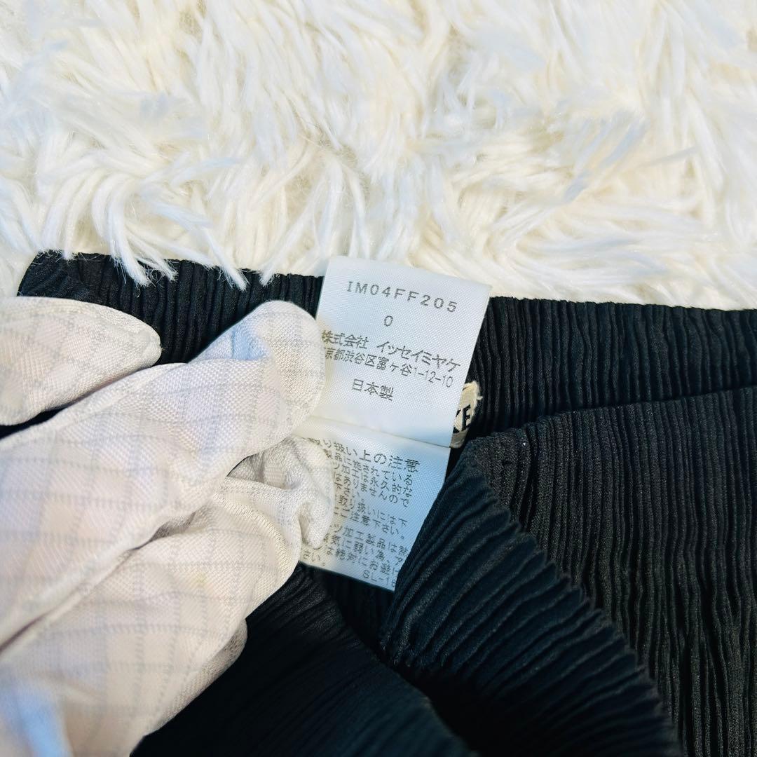 プリーツプリーズ イッセイミヤケ パンツ ブラック