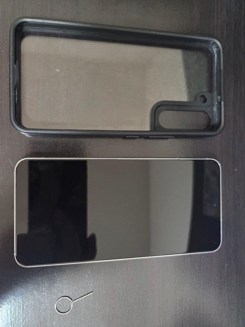 Samsung Galaxy S22 ホワイト ケース付き