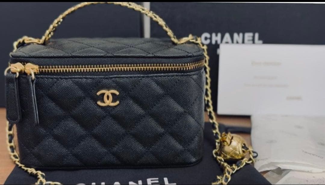 【新品】CHANEL シャネル バニティバッグ（ノベルティ）