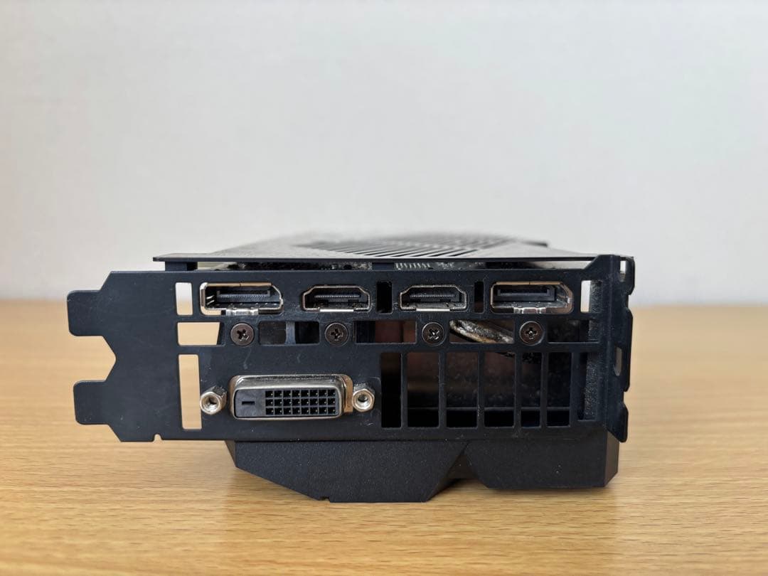 グラフィックボード・グラボ・ビデオカード ASUS GEFORCE RTX 2060 Super 8GB