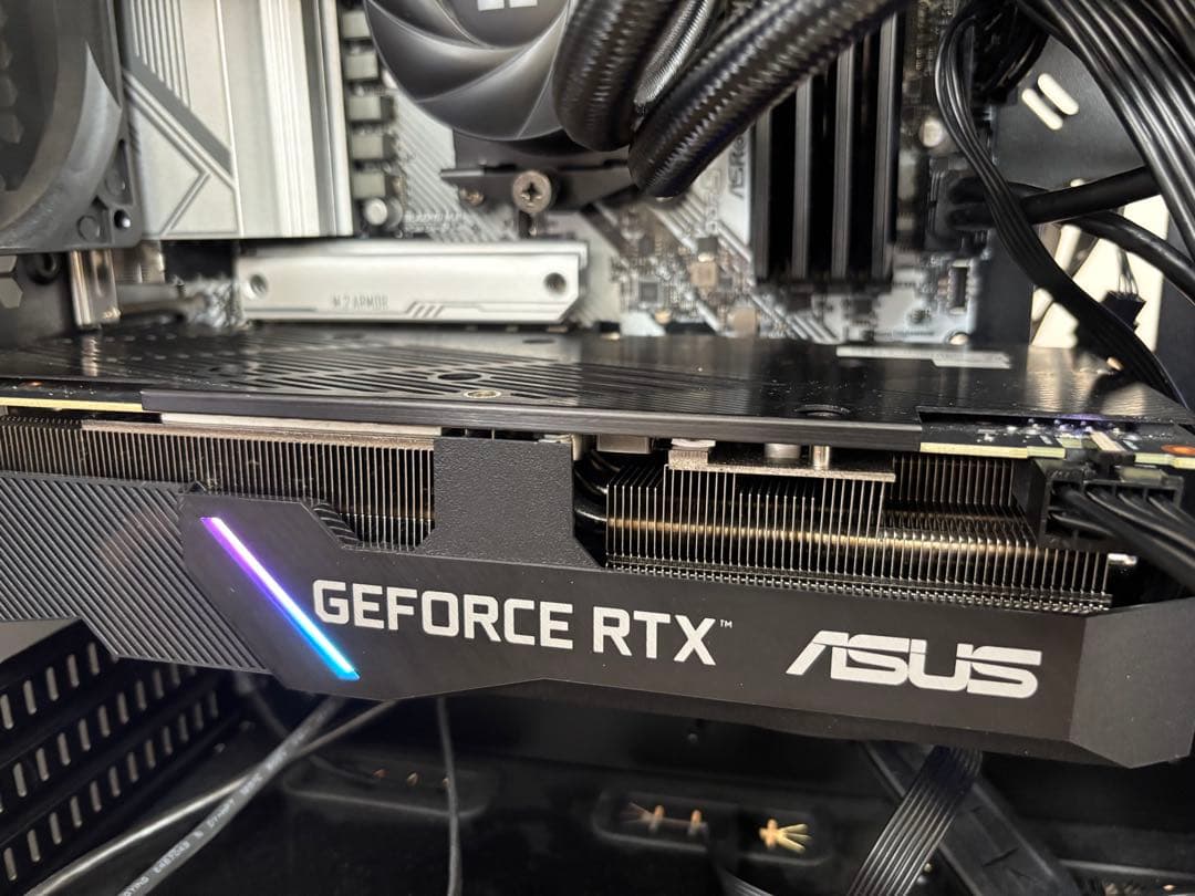 グラフィックボード・グラボ・ビデオカード ASUS GEFORCE RTX 2060 Super 8GB