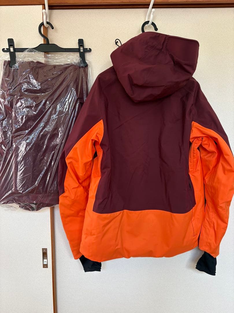 クリーニング済 ミズノ スキーウェア 上下 M mizunoカタログ外品