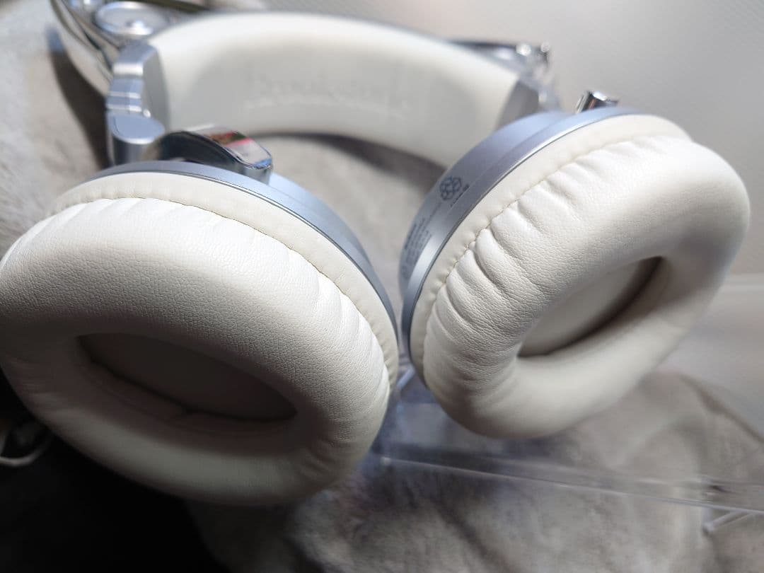 Brookston 猫耳ヘッドホン アリアナ・グランデ 限定モデル