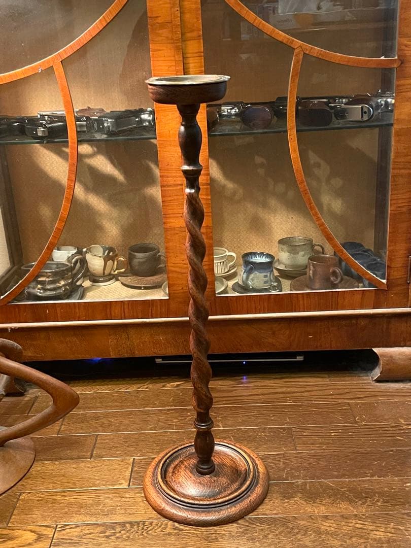 木製アッシュトレイスタンド 英国 アンティーク家具　スモーカーズスタンド　灰皿②