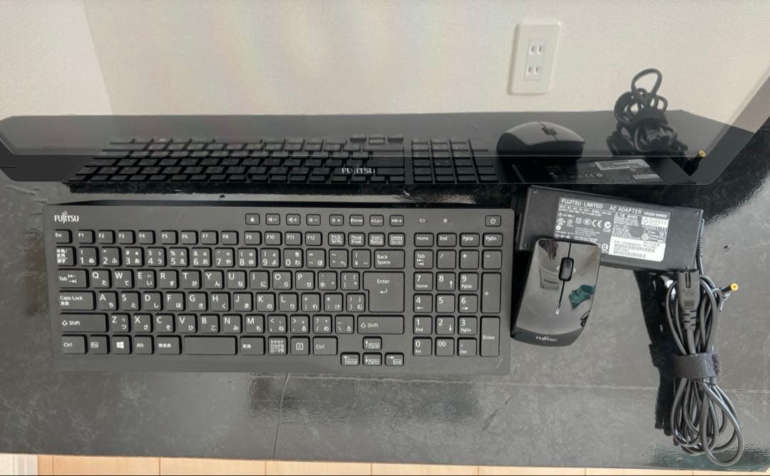 富士通 一体型PC ESPRIMO WH77/W Core i7 / 8GB