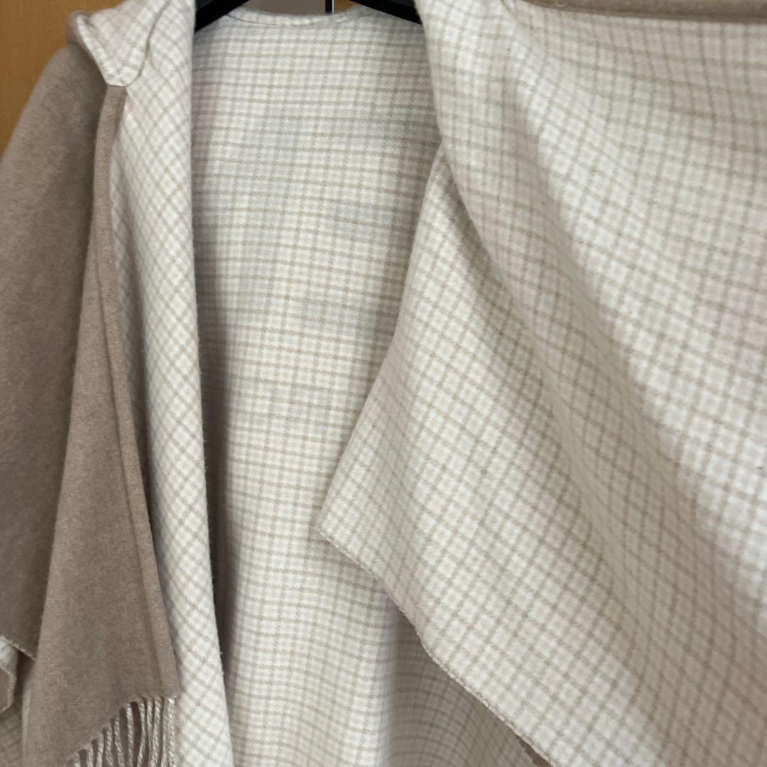 FENDI フード付きポンチョ ベージュ