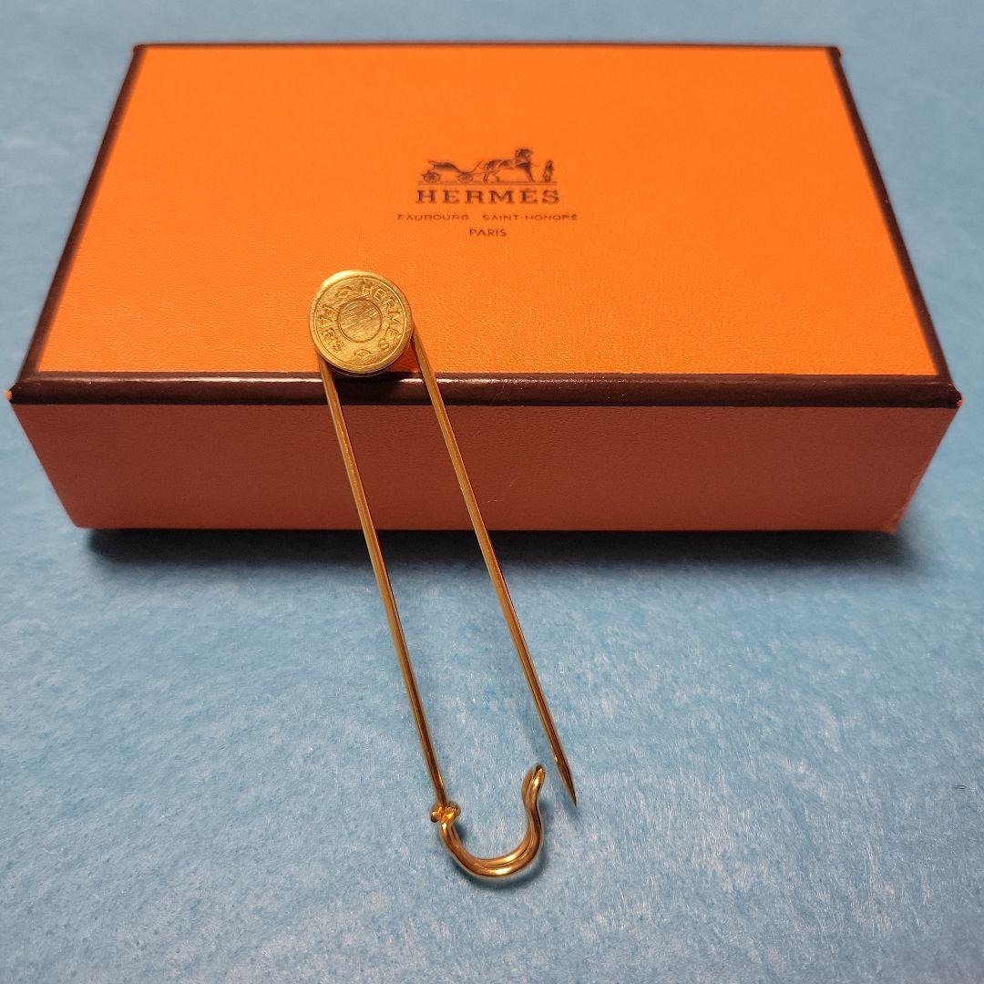 HERMES エルメス セリエ ピンブローチ ゴールドカラー