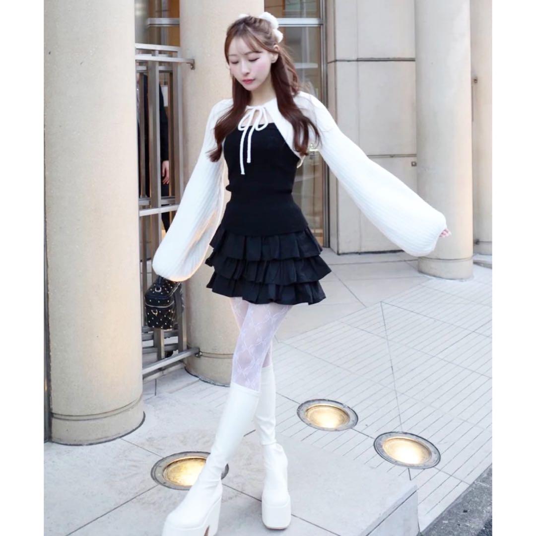 新品未開封　ダーリッチ darich ティアードフリルミニワンピース　FREE