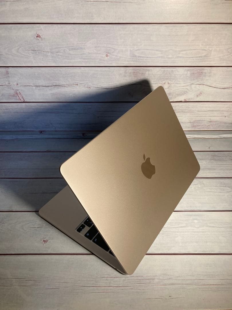 8GB13インチ MacBookAirM 3