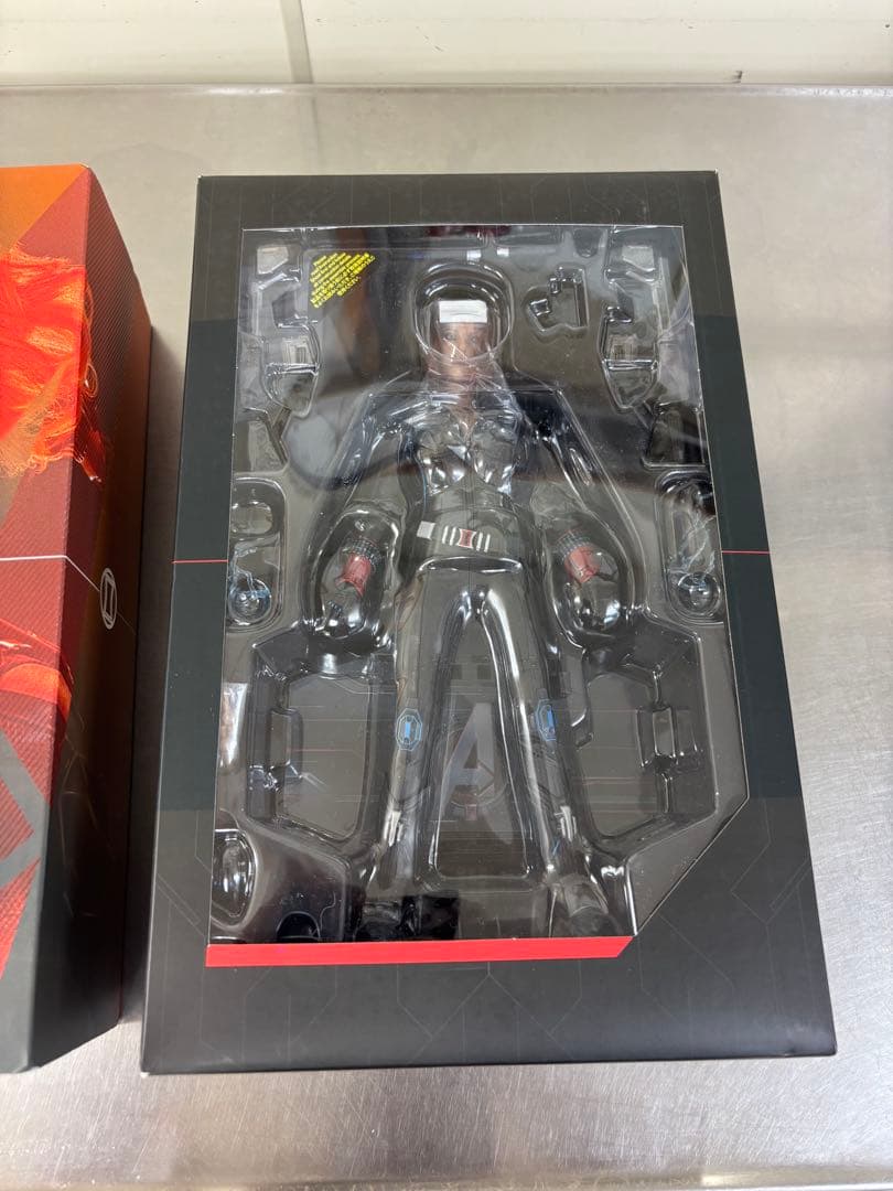 林俊孝ホットトイズ エイジ・オブ・ウルトロン ブラック・ウィドウ