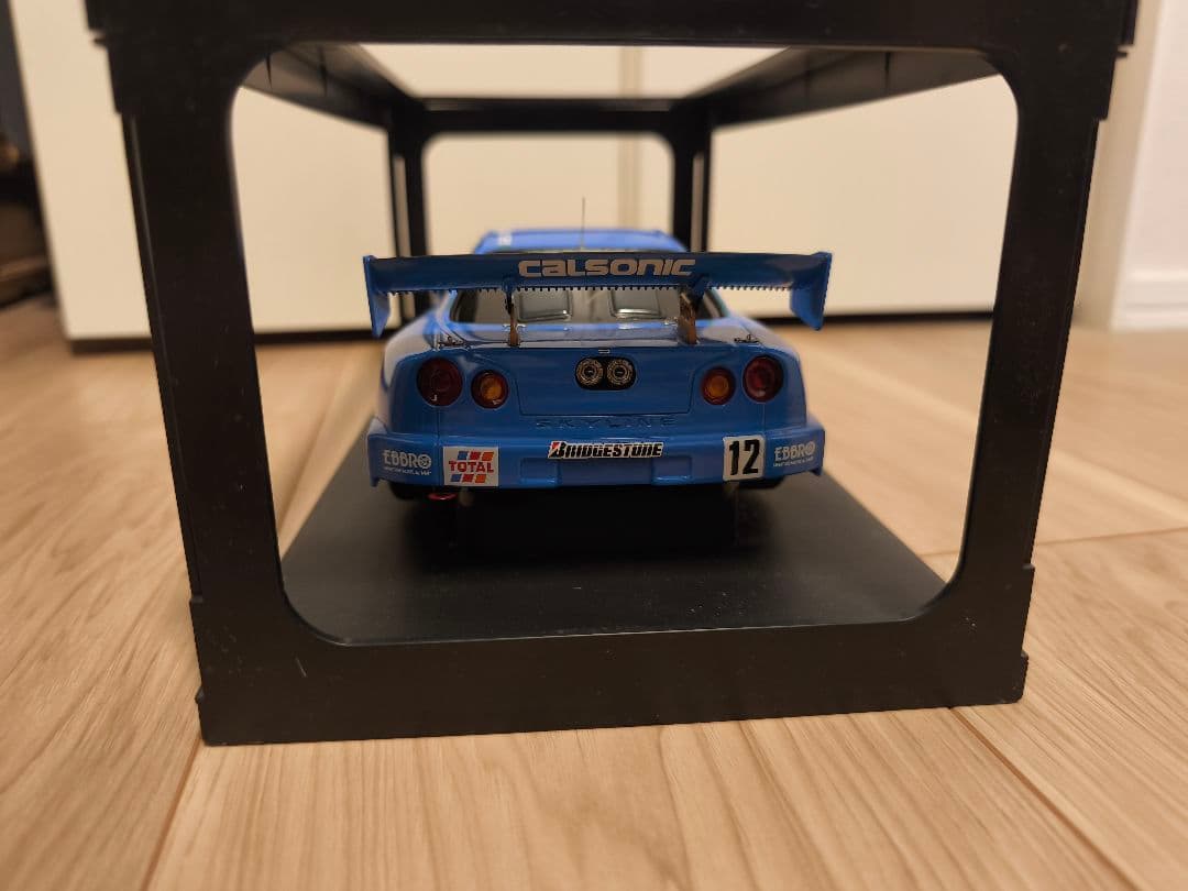 オートアート1/18 JGTC 2002 カルソニック スカイライン