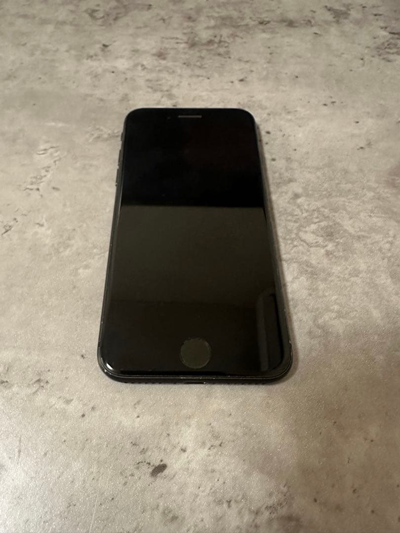 iPhone 8 256GB 本体